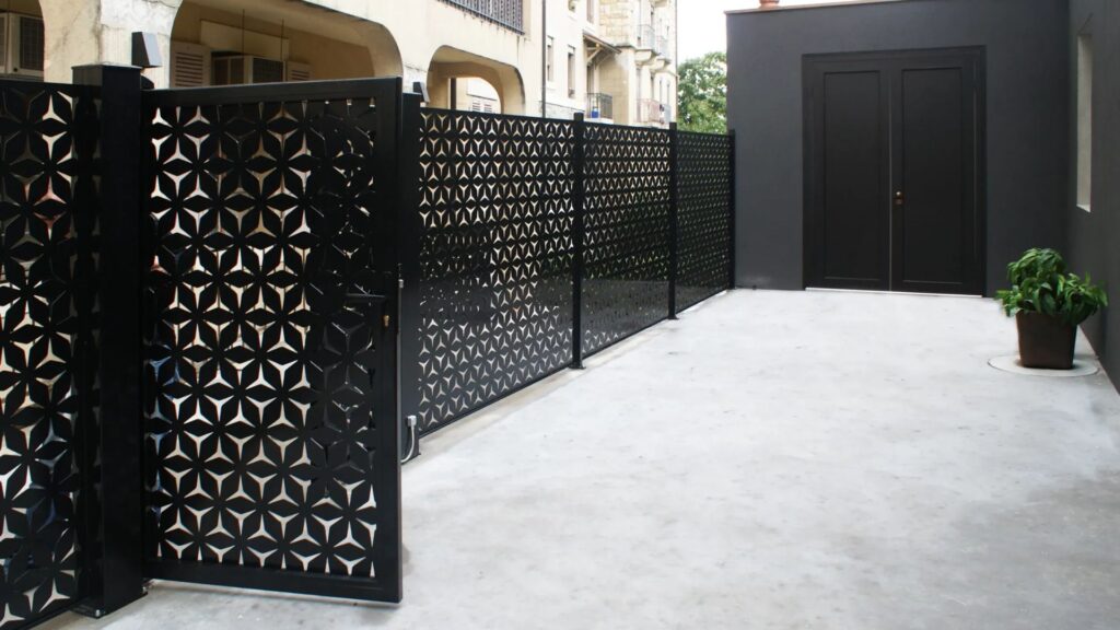 Motif Pagar Cutting Laser Minimalis